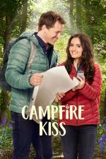 Film Polibek pod jehličím (Campfire Kiss) 2017 online ke shlédnutí